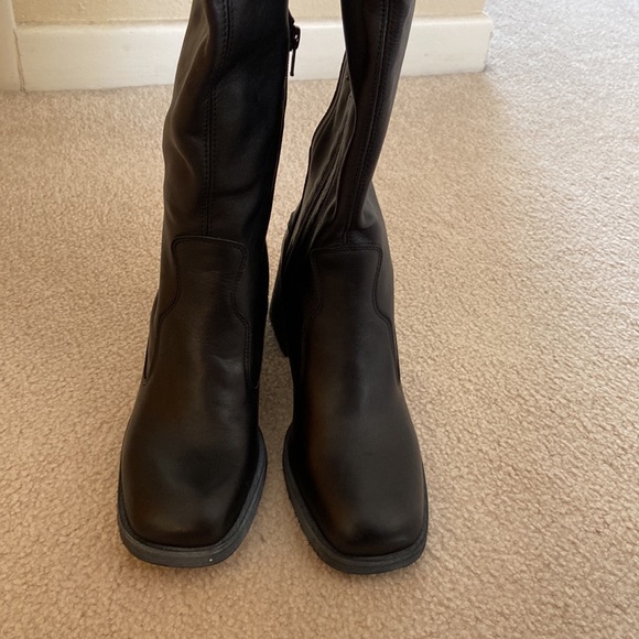 Free People Over-the-knee Leather Boots (Made in Spain) - Picture 9 of 12